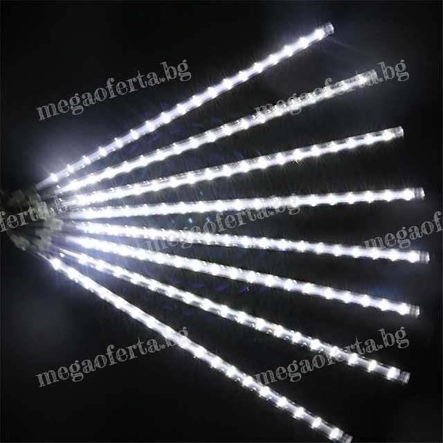 Светещи Лед Висулки Падащ Сняг за Коледна Украса 8Бр.х48см.