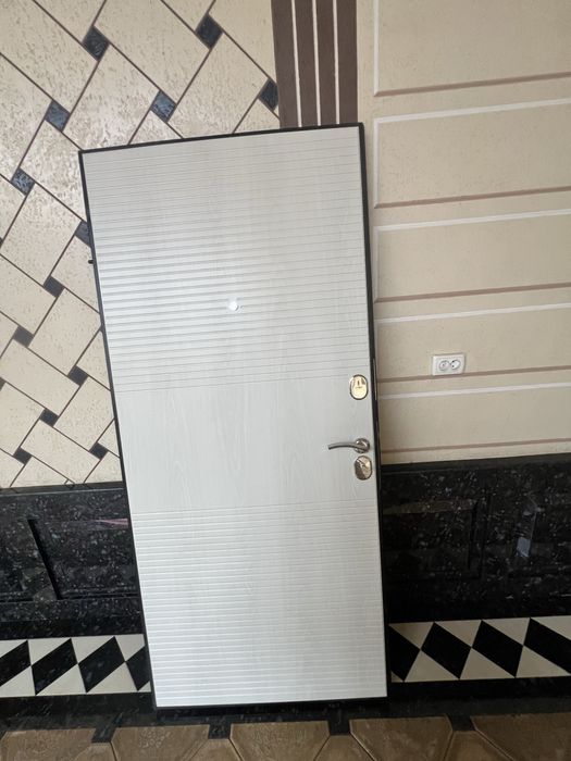 дверь без царапень как новый