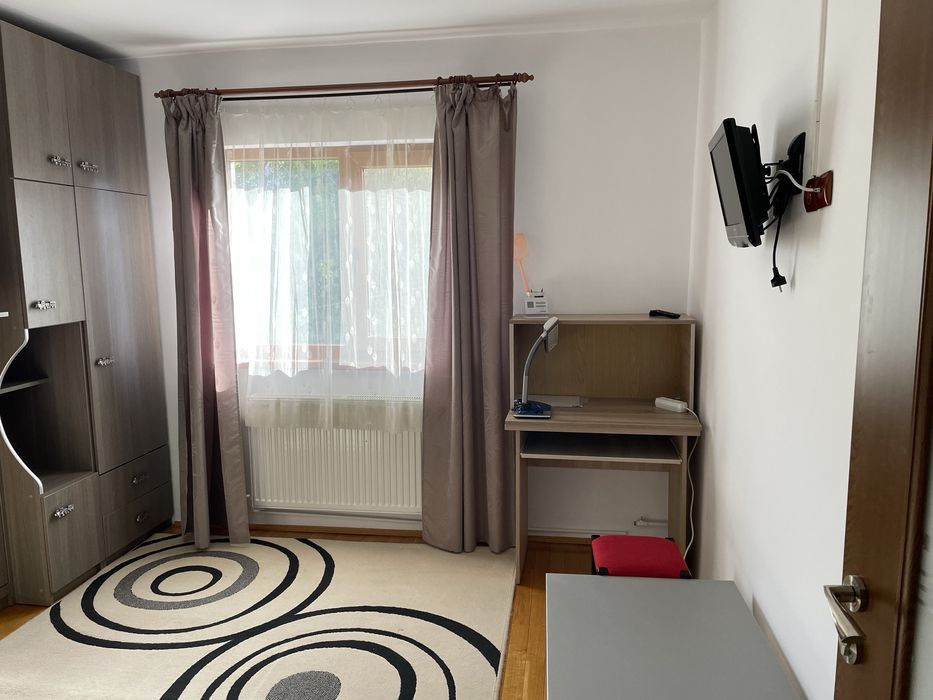Proprietar, inchiriez apartament 2 et 2,, mobilat si utilat complet
