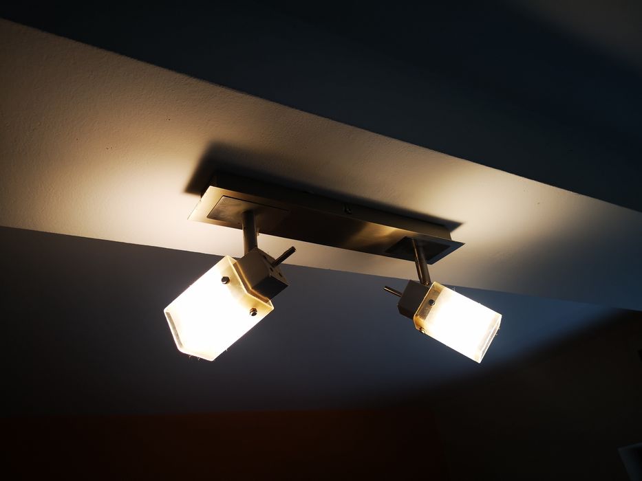 Осветителни тела спот Brilux