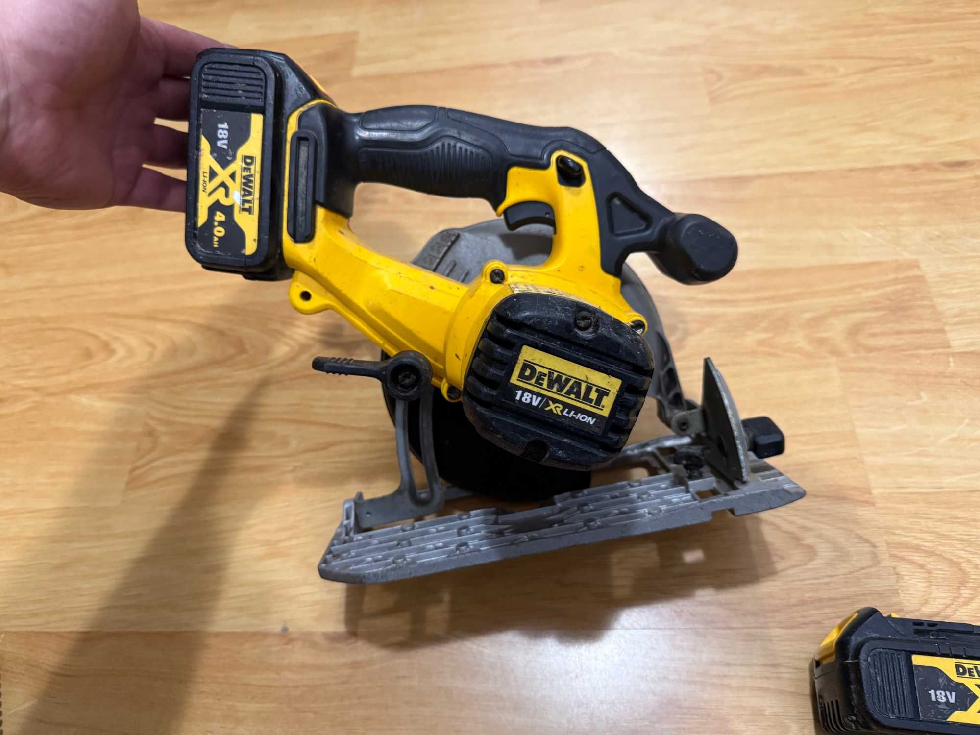 Dewalt DCS391 Ръчен Циркуляр