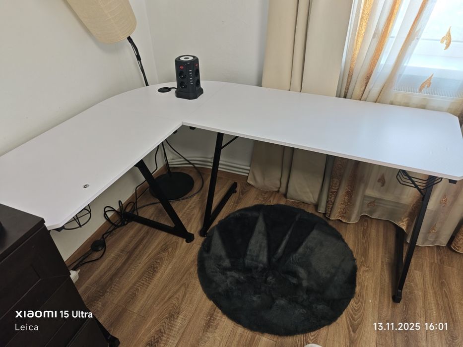 Birou gaming colțar