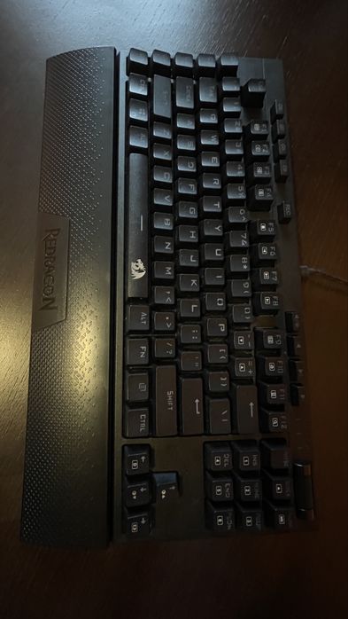 Tastatura mecanica gaming Redragon Broadsword