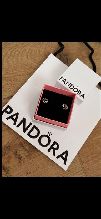 Пандора обеци Pandora