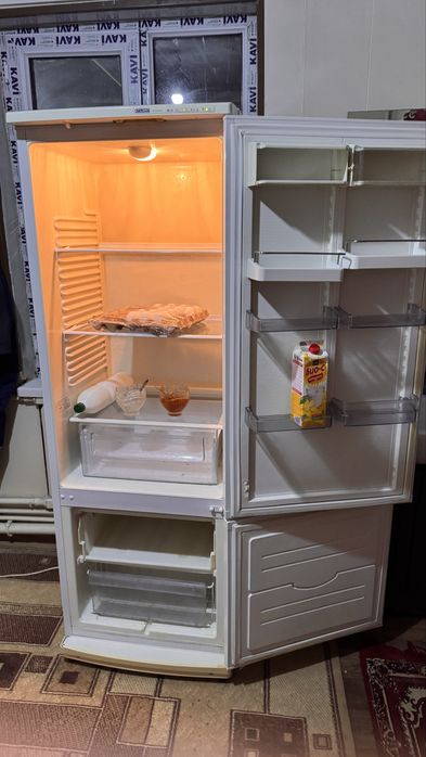 Холодильник техника