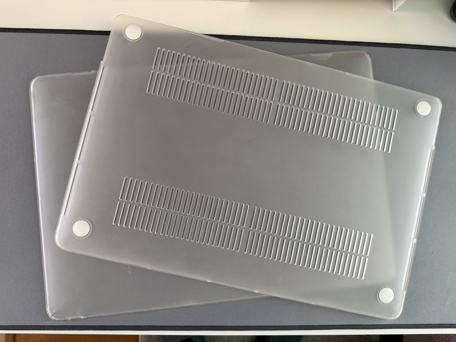 MacBook Pro 15” 2019 - i7/16GB/256GB/Radeon 560X - отлично състояние