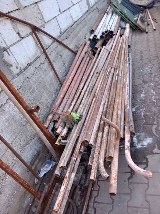 Vând țevi de tote dimensiunile