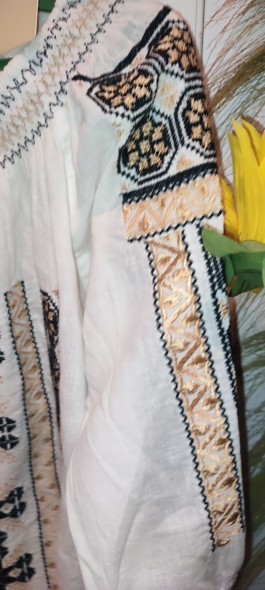 Ie românească, modele, culori
