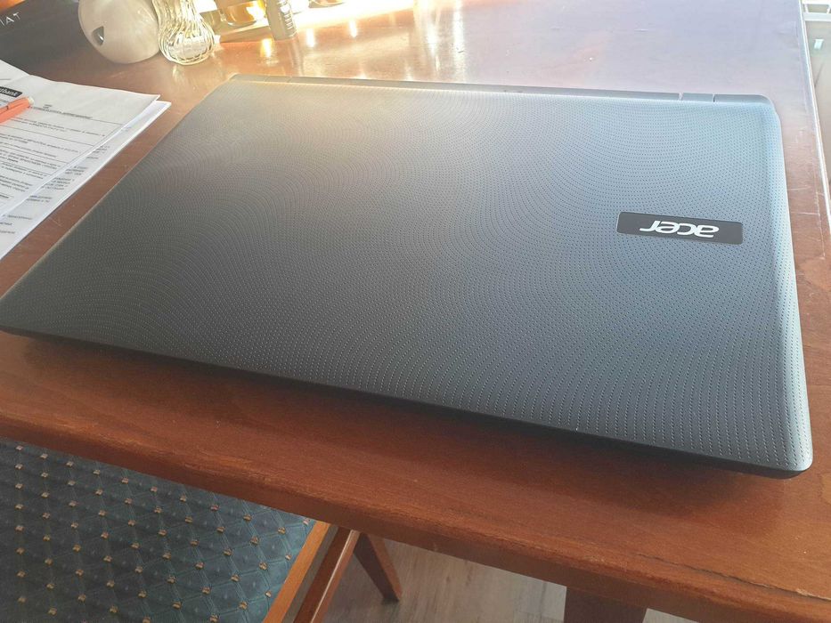 Лаптоп Acer Aspire ES 17 1TB HDD + 500 SSD Samsung + два протектора