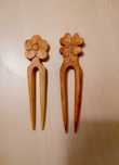 Ace de par sculptate manual din lemn de cires.