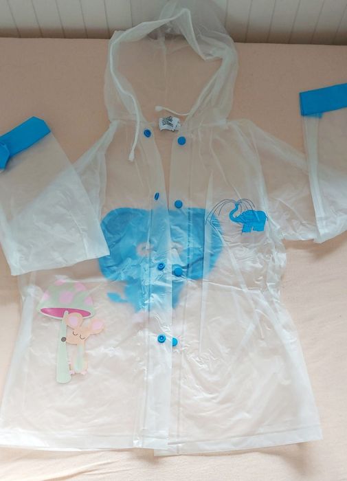 Дрехи и обувки за момиче-104,110,116 см.