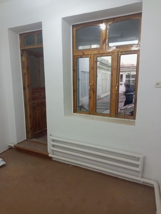 Квартира Сутишний кунлик ойлик шерикчиликка ховли адделний комната