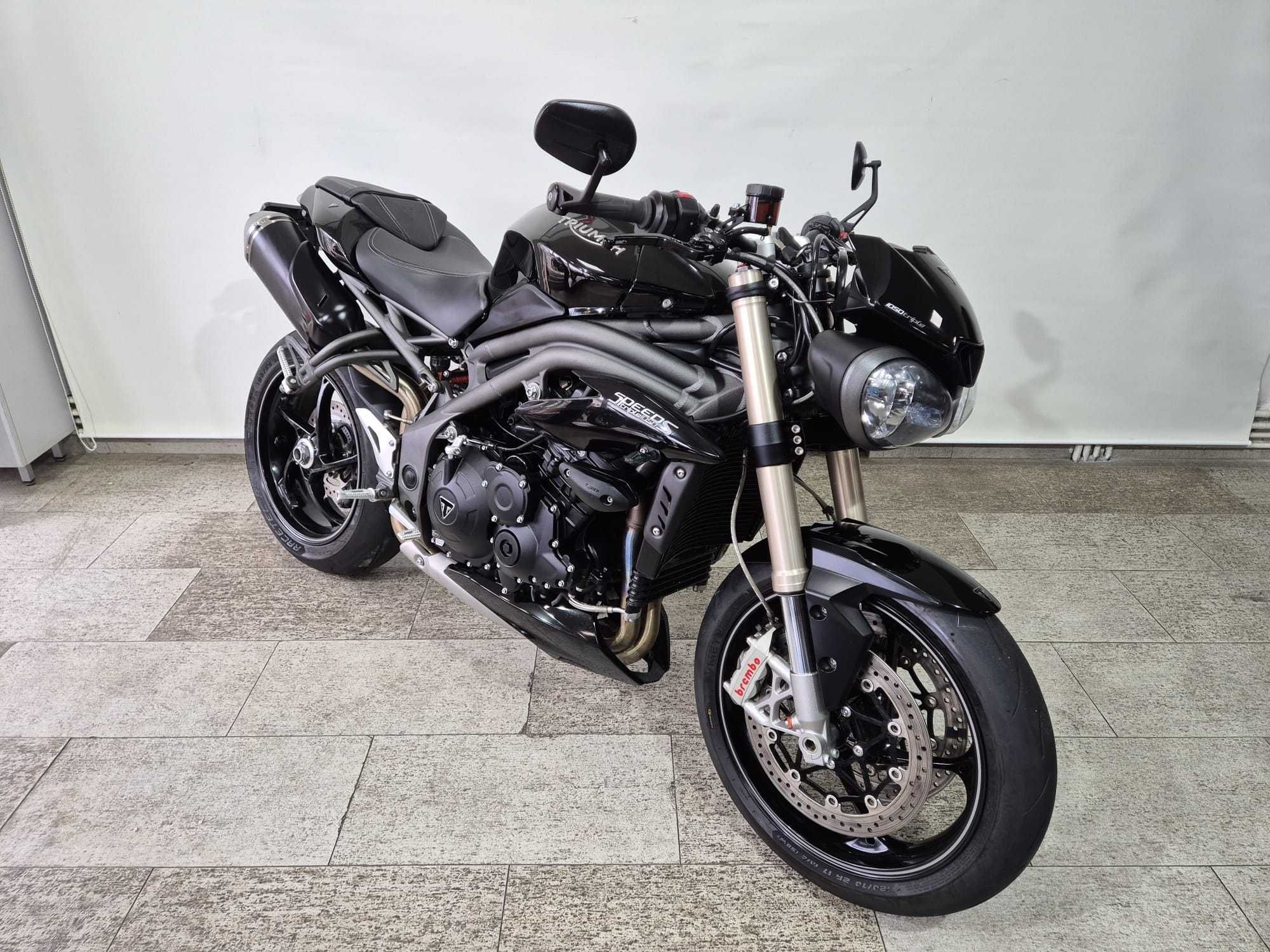 Ser vinde Triumph Speed Triple 1050S ~ ABS ~ Garantie ~ Rate ~