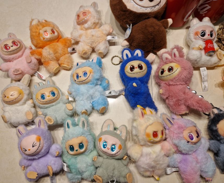 Labubu  universal, noi