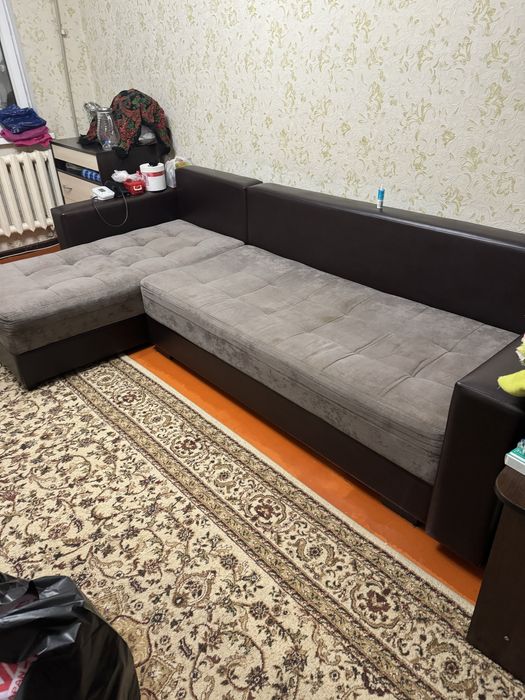 Диван,срочно продам