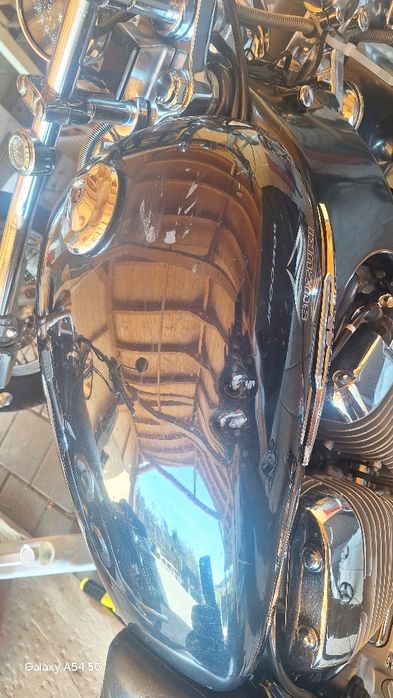 Suzuki intruder VS 800