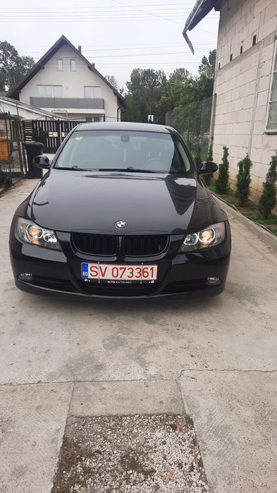 Vând Bmw e90 318d