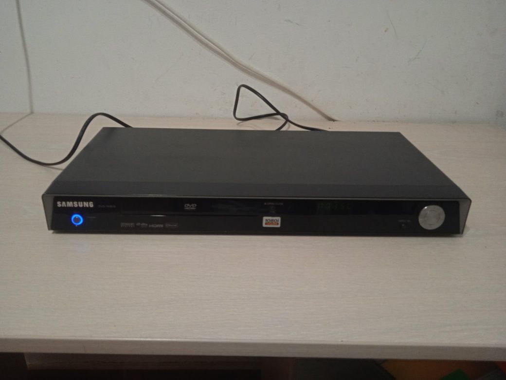 DVD player Samsung + telecomandă și cablu