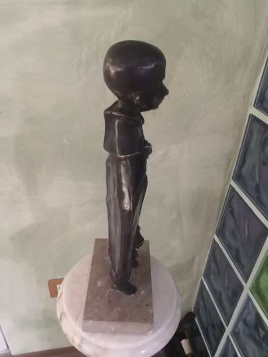 Vînd statueta din bronz ion Iancut