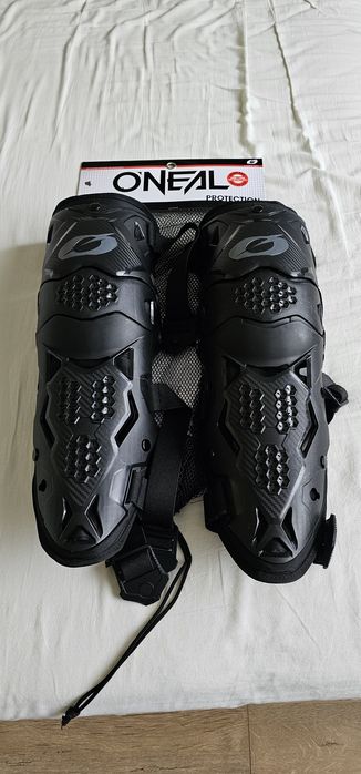 Мото наколенки O'Neal