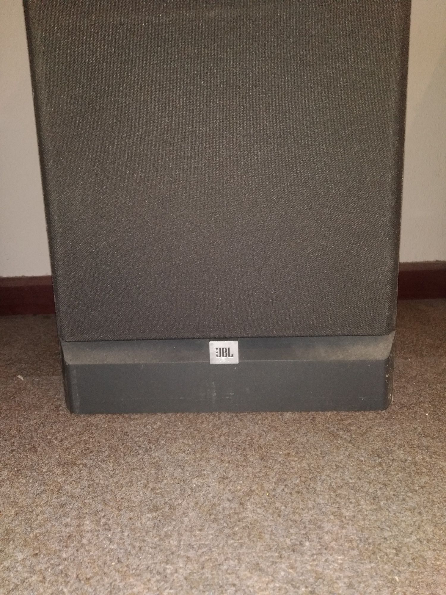 Boxe jbl tlx25 .