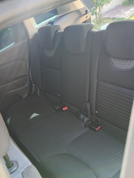 Vând  Renault Clio 2013