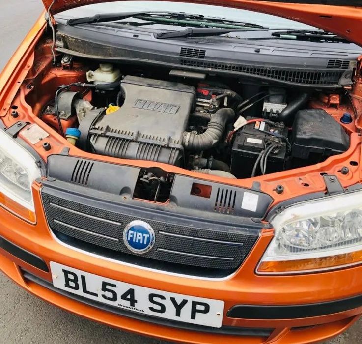 Dezmembrez dezmembrari Fiat Idea 1.4 benzina an 2005