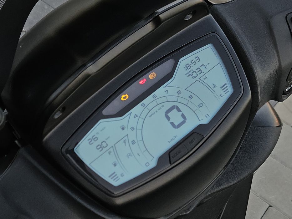 Piaggio Medley 125S 15Cp+Parbriz Givi / nu honda pcx sau nmax nici sym