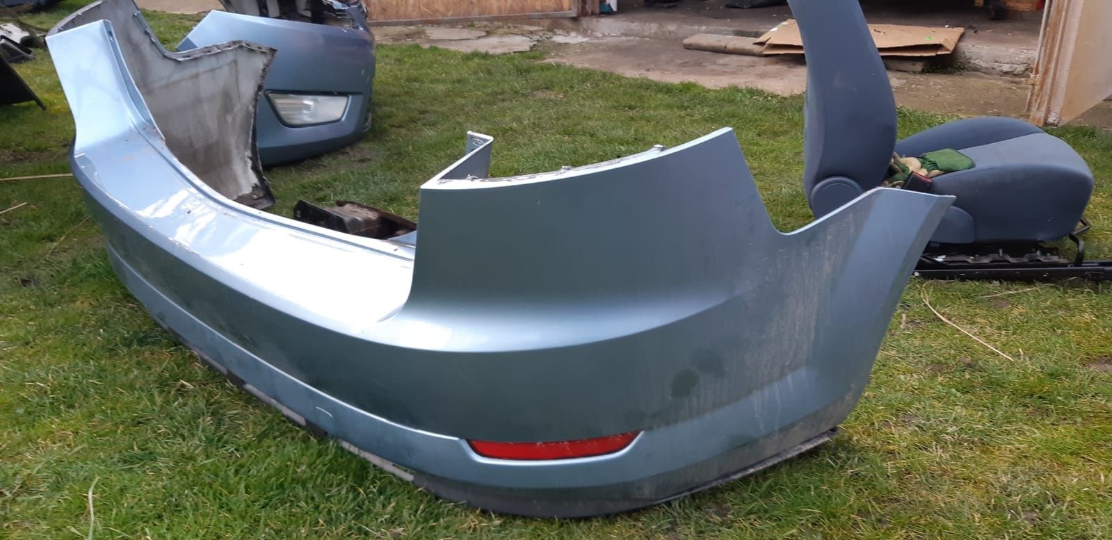 Bara spate masca spoiler ford mondem mk4 300lei