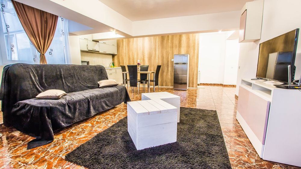Proprietar Inchiriez Ap 2 Camere Unirii 76– Piata Alba Iulia- Zepter