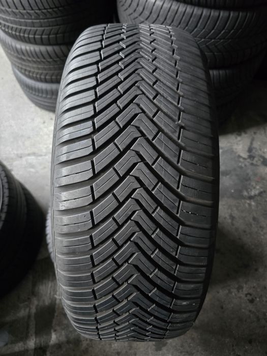 Continental 235/55 R18 104V MS all season