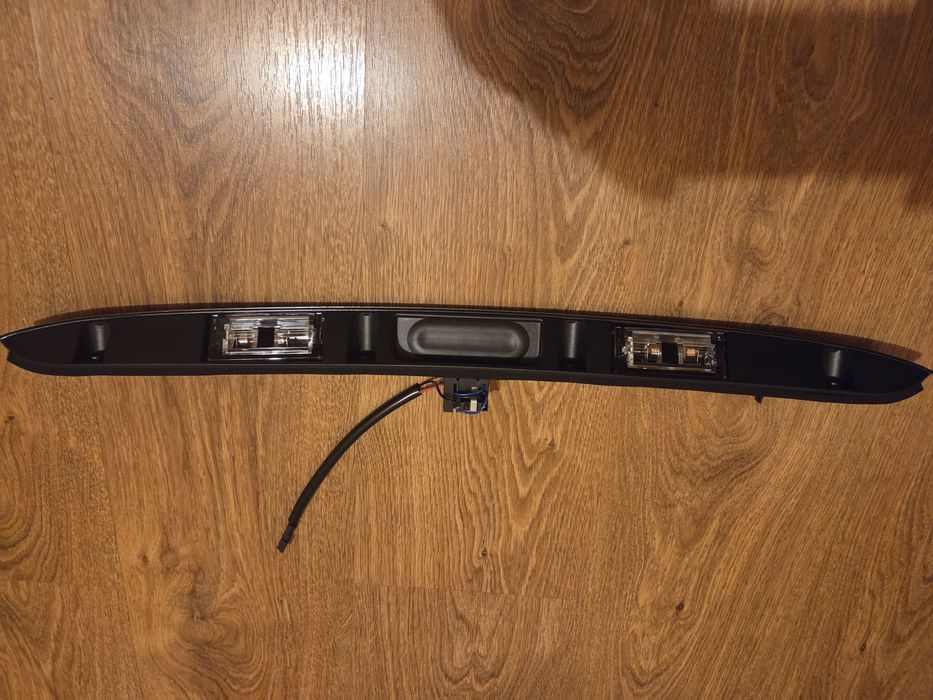 Vând lampă număr BMW E46.