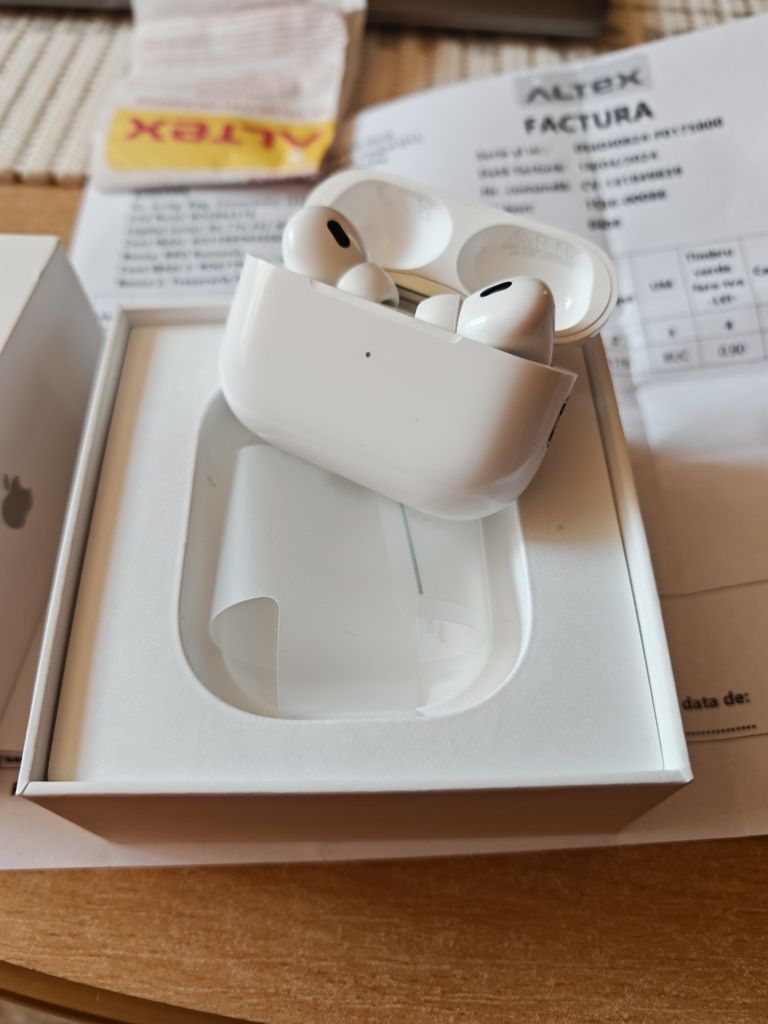 Airpods Pro 2 usb C originale 100% cu factura și garanție altex