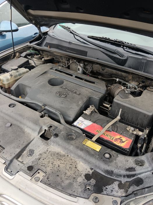 Vând Toyota RAV4 Diesel