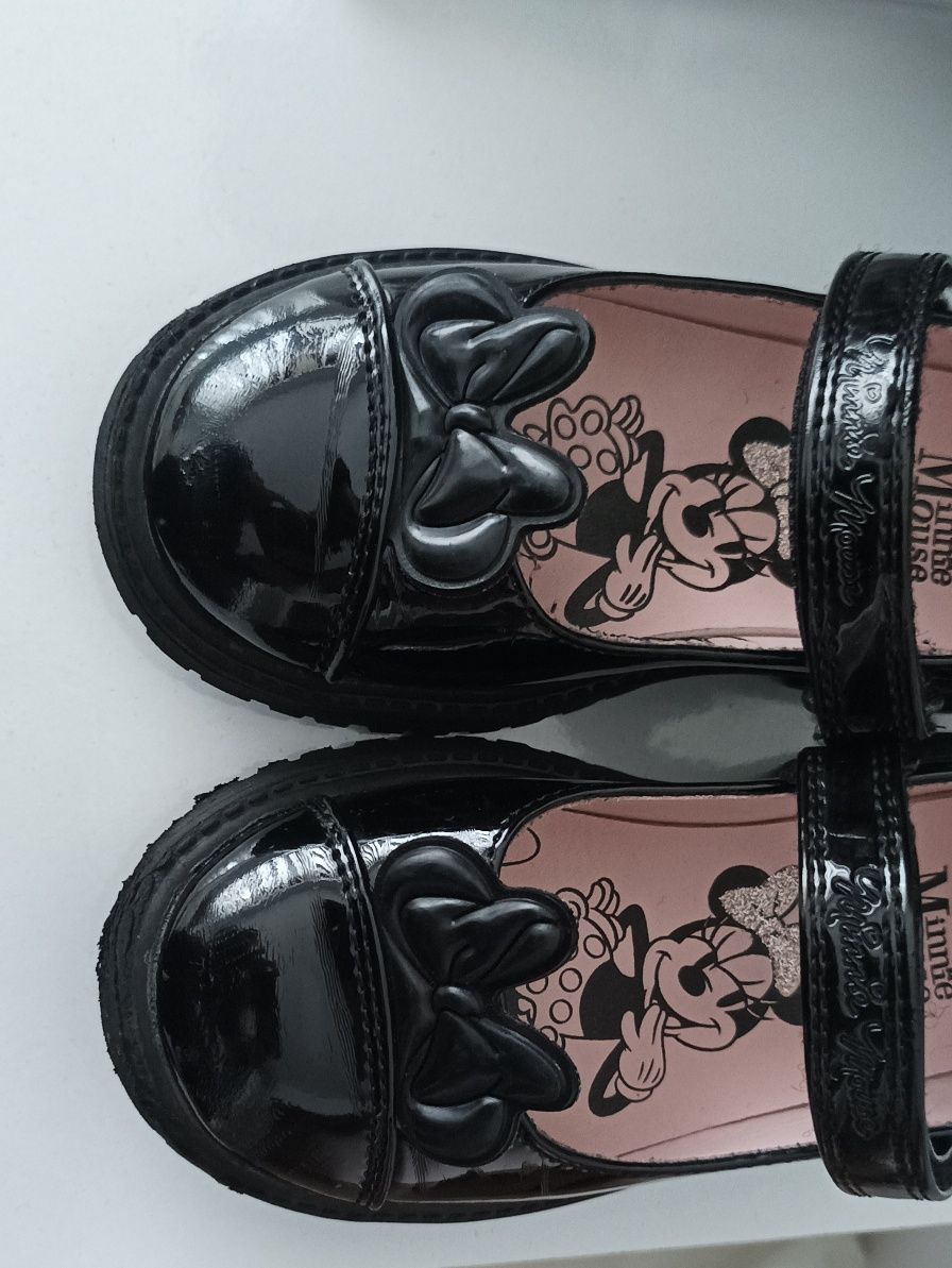 Детски Nike blazer и Мини Маус