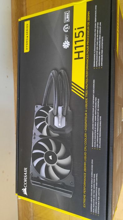 Водно охлаждане Corsair H115i