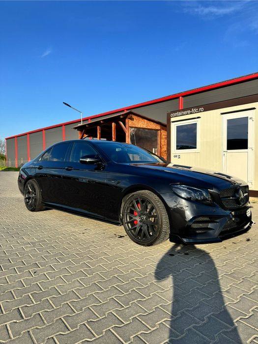 Mercedes E43 AMG
