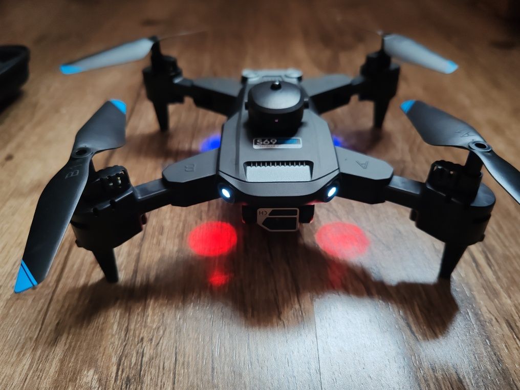 Drona / Quadcopter pliabil(a) camera 4k - 2 baterii