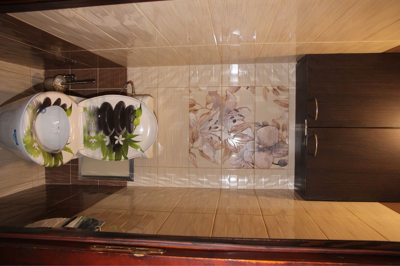 Продава се Тристаен апартамент в София, Толстой - 70 кв.м за 2266 €/кв.м - Снимка #6