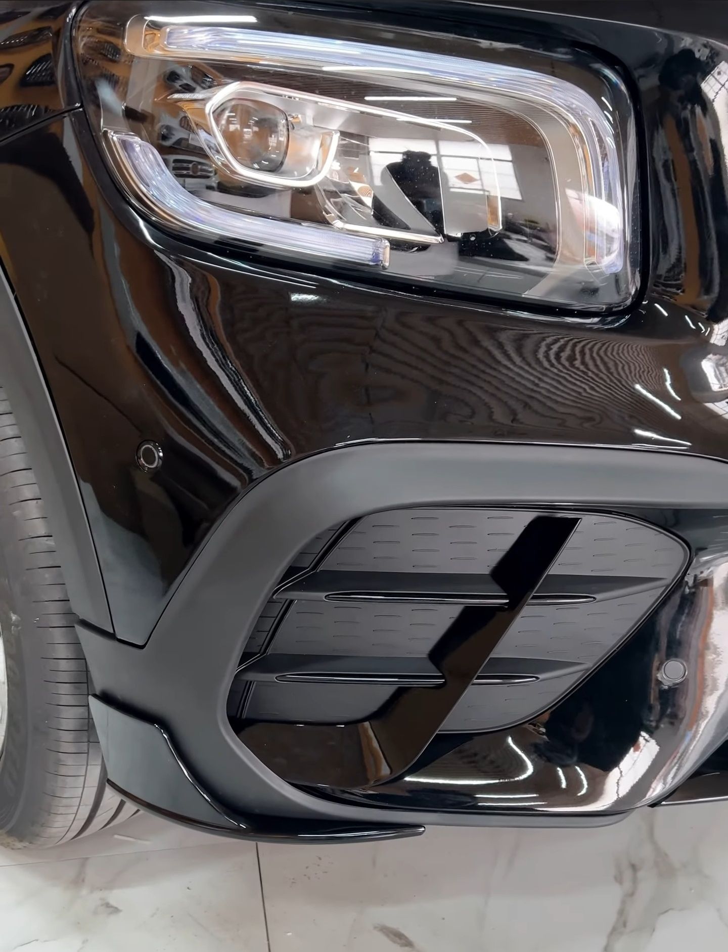 X247 GLB35 GLB45 AMG пакет предна броня решетка джанти дифузьор