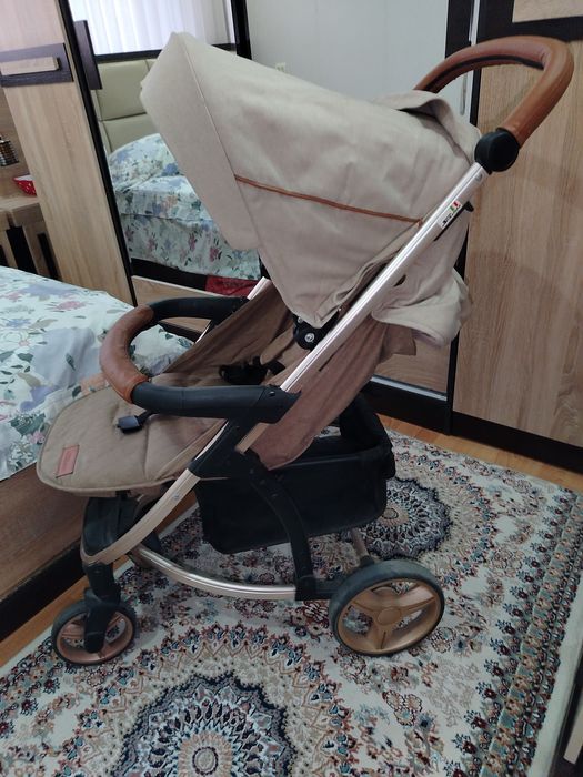 Қиш–Ёз болалар араваси. Қўшимча қишки чехол билан.  Зима лето коляска