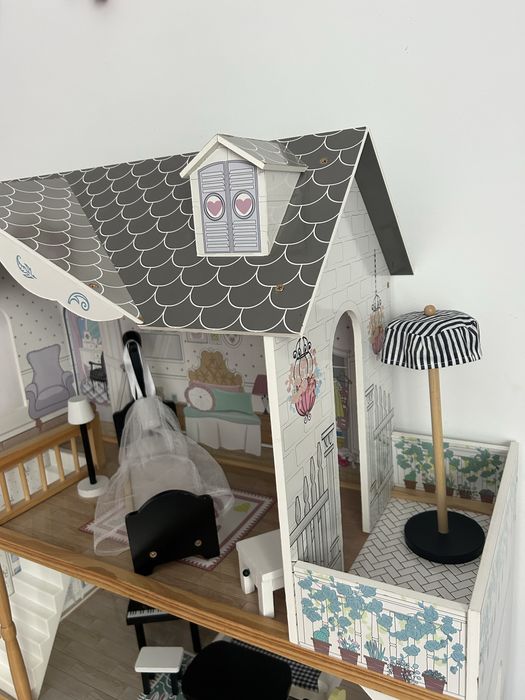 Casuta pentru papusi