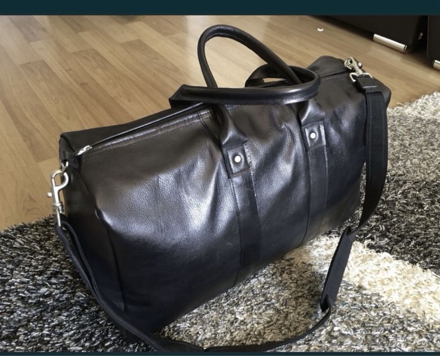 Geanta de voiaj/transport/sala/gym neagra noua