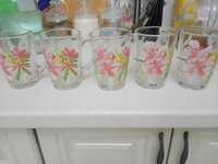 Стеклянные бокалы (стаканы, фужеры)