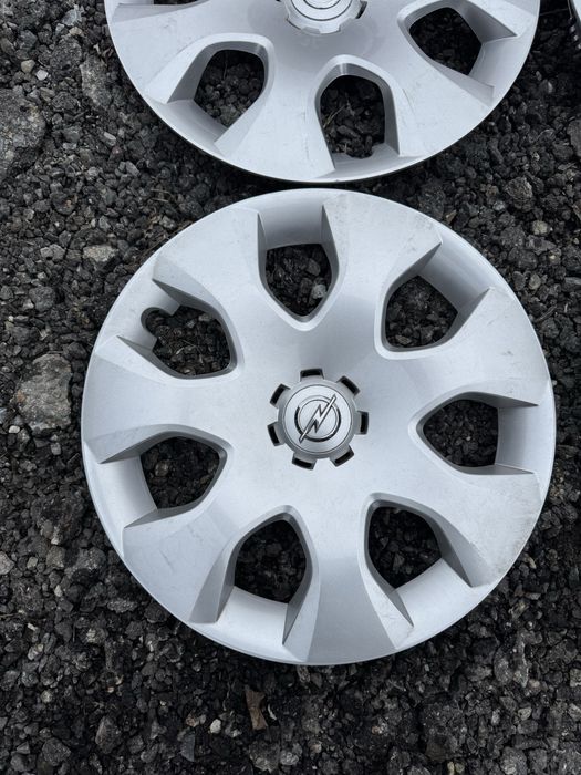 Capace janta opel R16