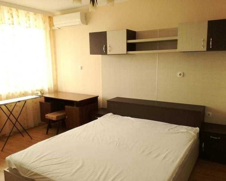 Обзаведена гарсониера в центъра на гр. Бургас