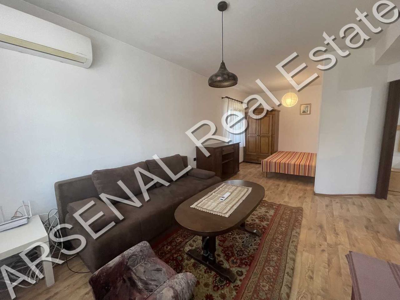 Дава се под наем Етаж от къща в София, Симеоново - 40 кв.м за 350 € - Снимка #3
