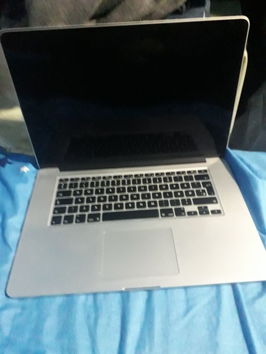 Macbook early 2013