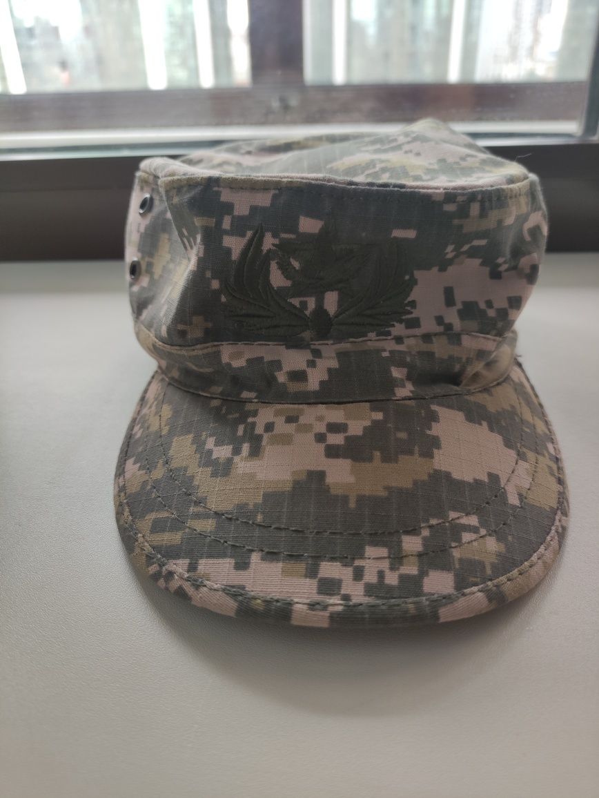 Продам военную униформу