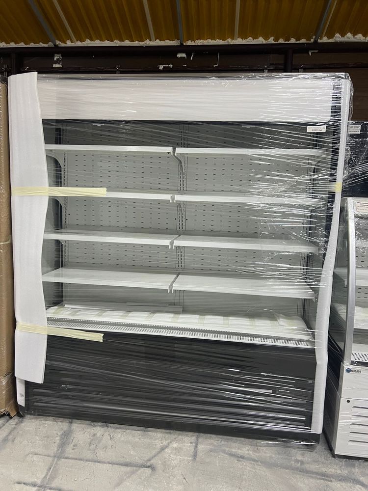 Vitrina/raft frigorific cu perdea de aer si led
